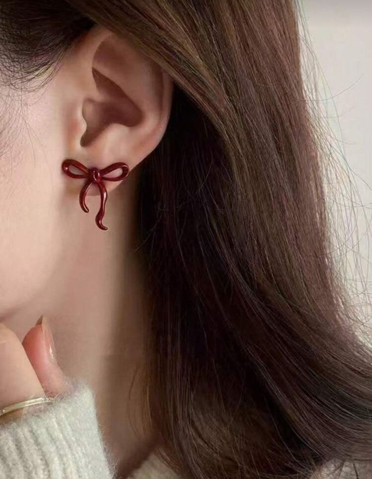 BOW earrings