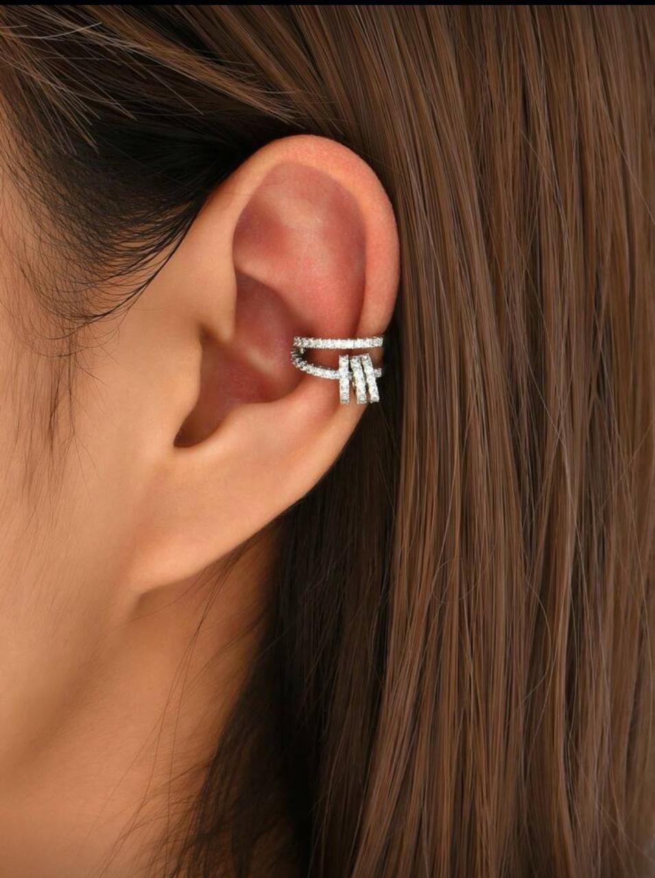 Chic earcuff