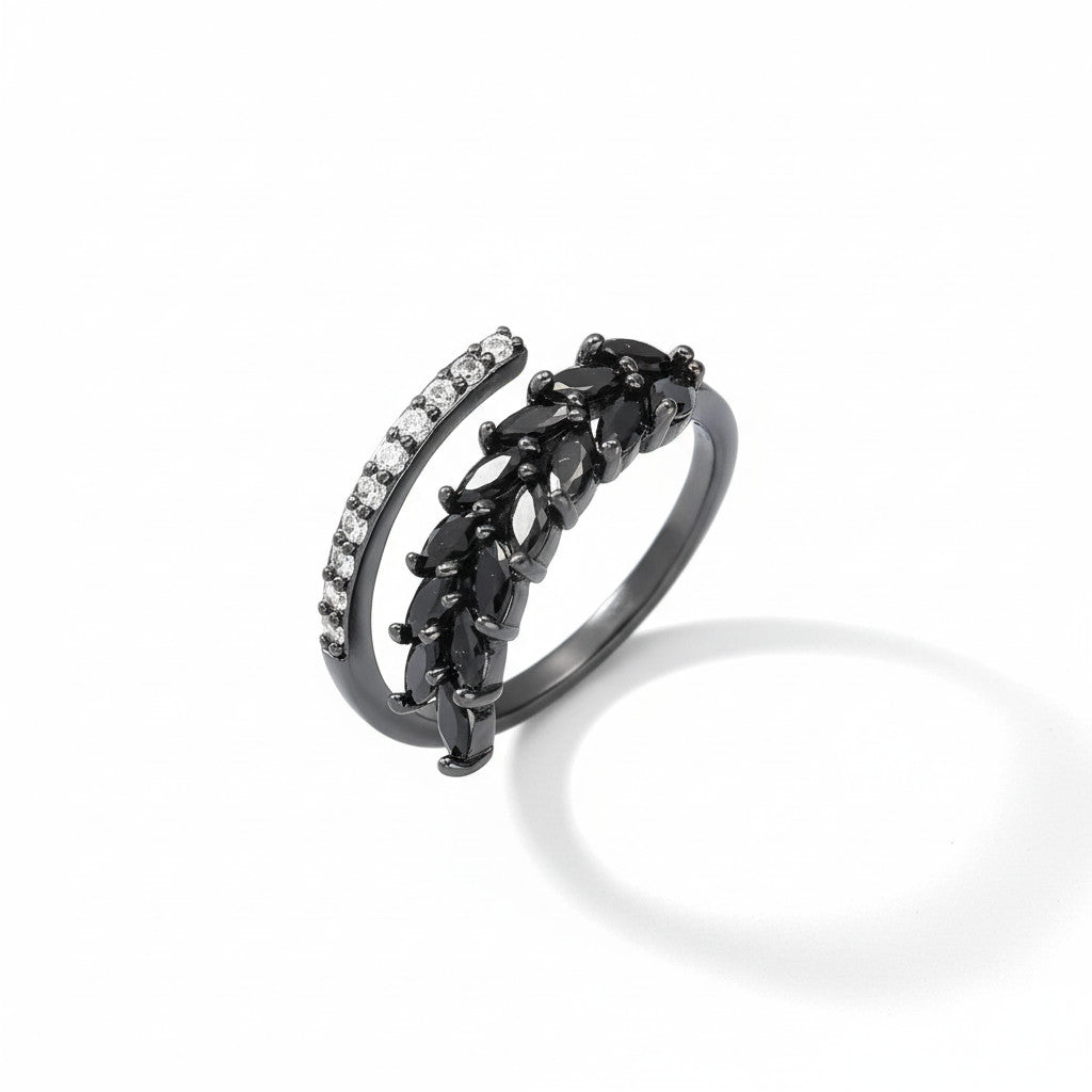 Luna ring