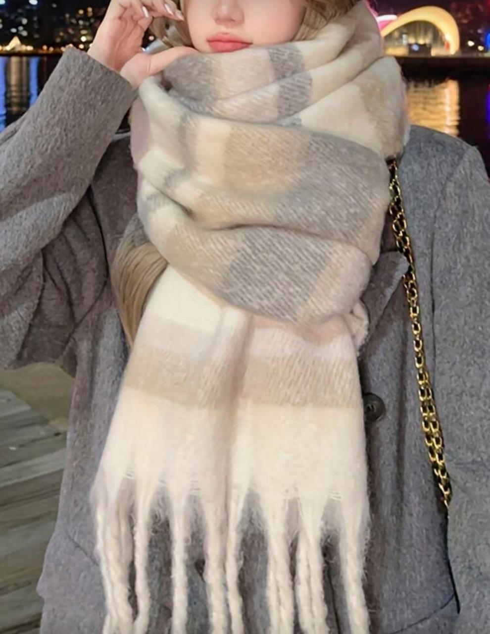 Edith scarf