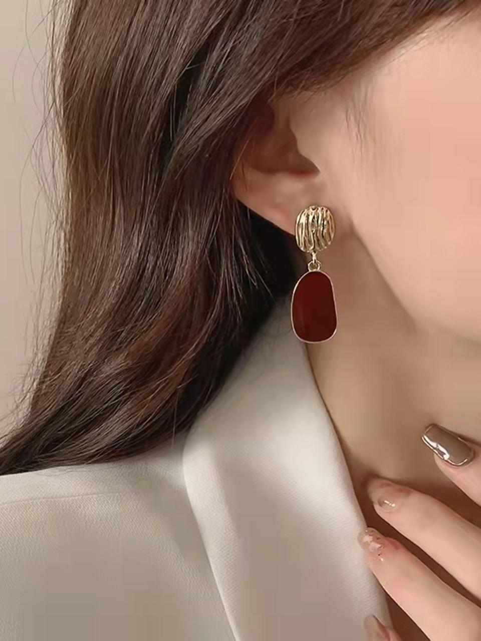 Roya earrings