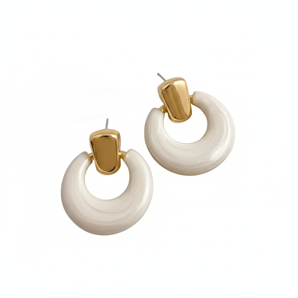 White circle earrings