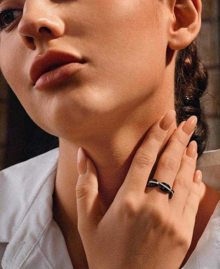 LE NOIR ring